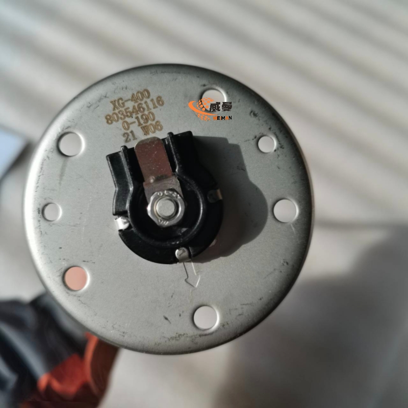 422355F13499AF5F575B33867C935559