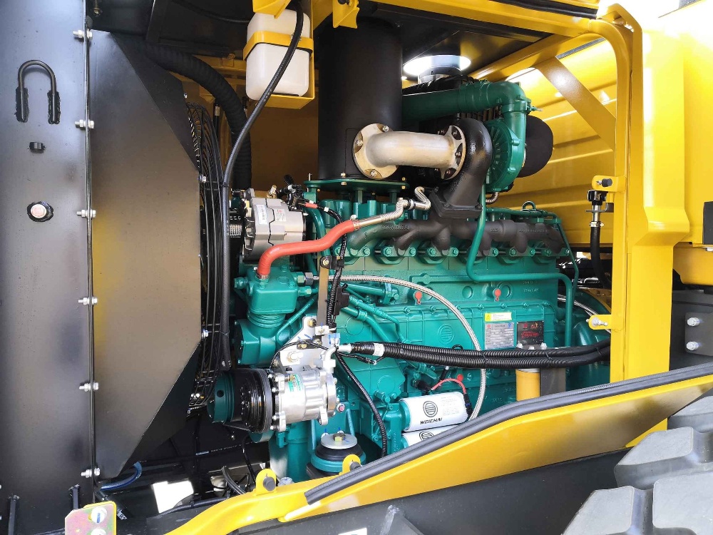 1. WEICHAI ENGINE.jpg