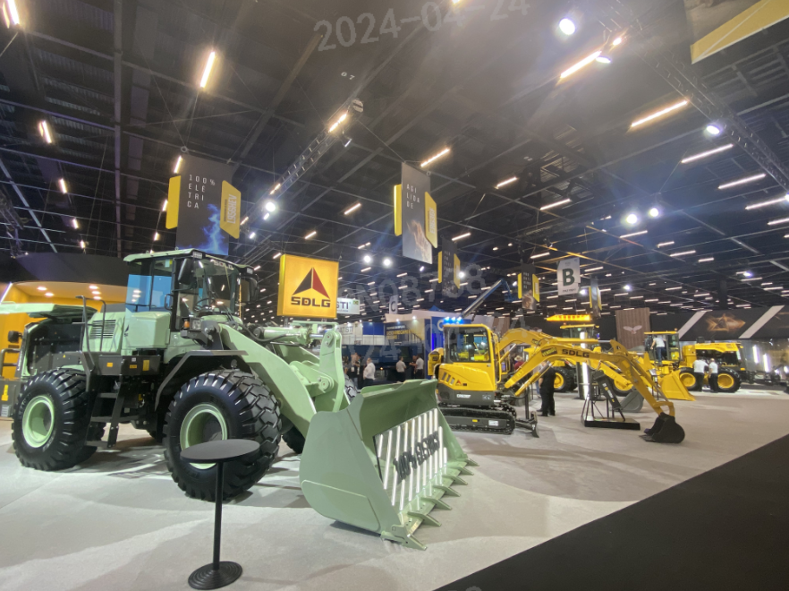 BMW Exhibition in Brazil (M&T EXPO)! What products of Lingong have attracted attention?