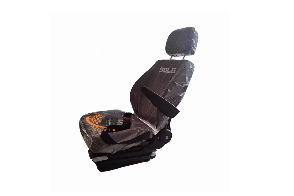 4190003597 cabin seat.jpg