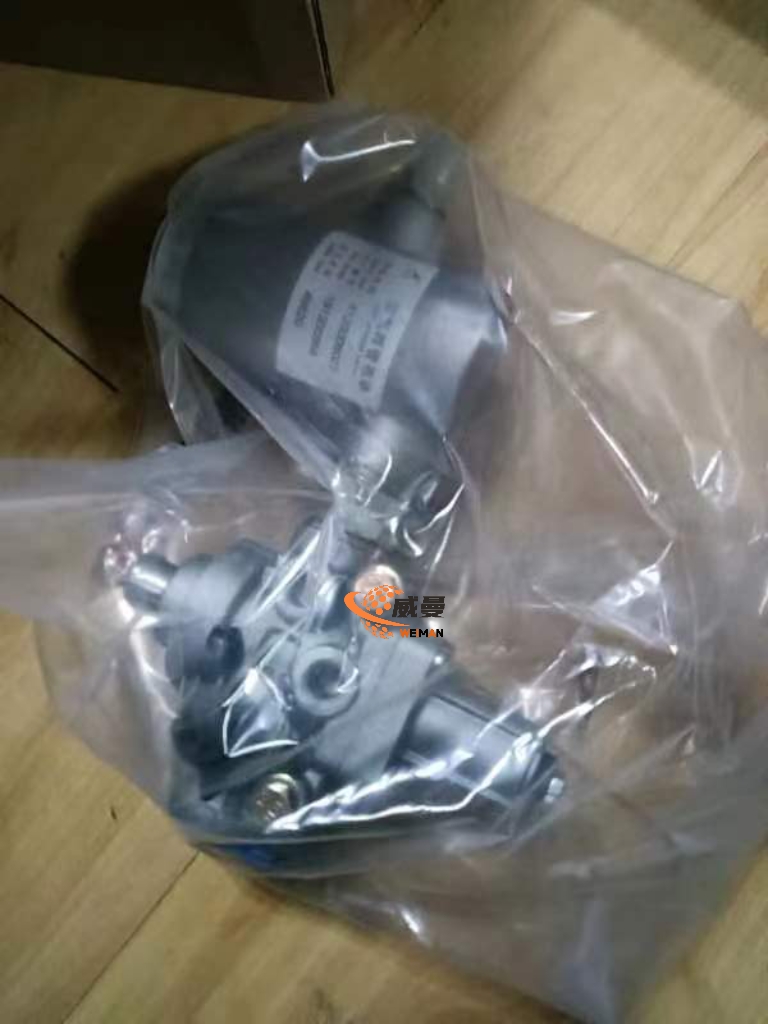 C13C95894F814D4D1D6814F8B0184A41